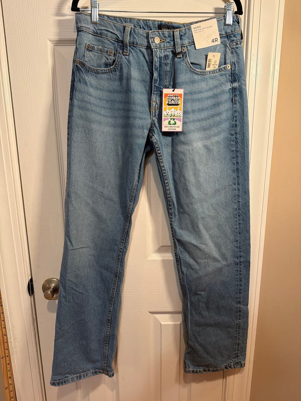 NWT Aeropostale Low Rise 90's Baggy Jeans 4R Light wash non stretch Y2K